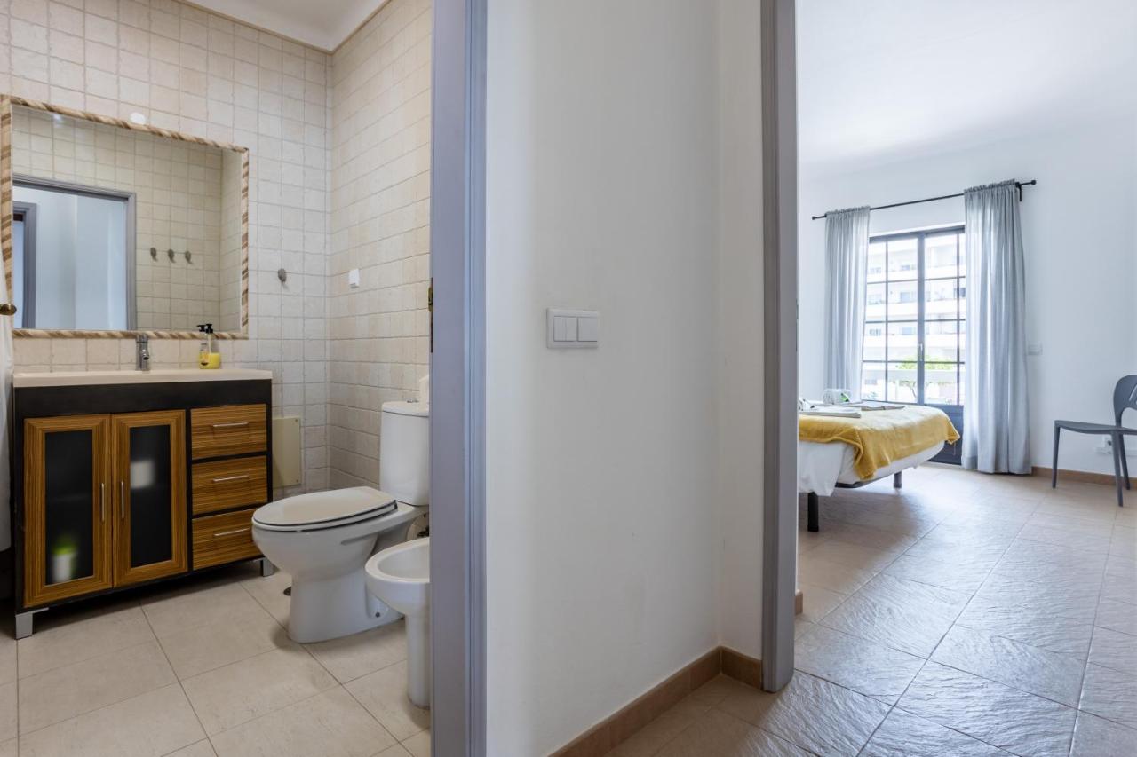 לאגוּ‏ש Best Guest Residence מראה חיצוני תמונה