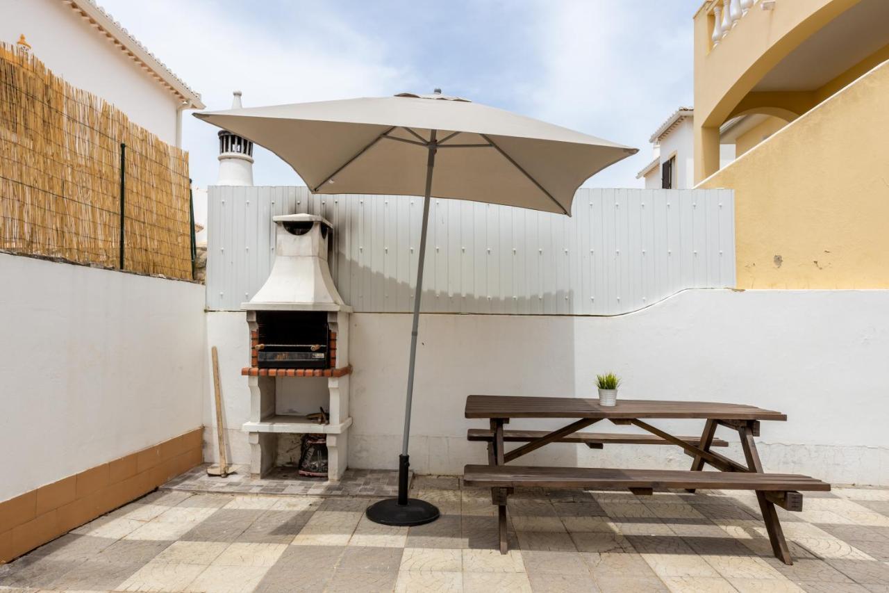 לאגוּ‏ש Best Guest Residence מראה חיצוני תמונה