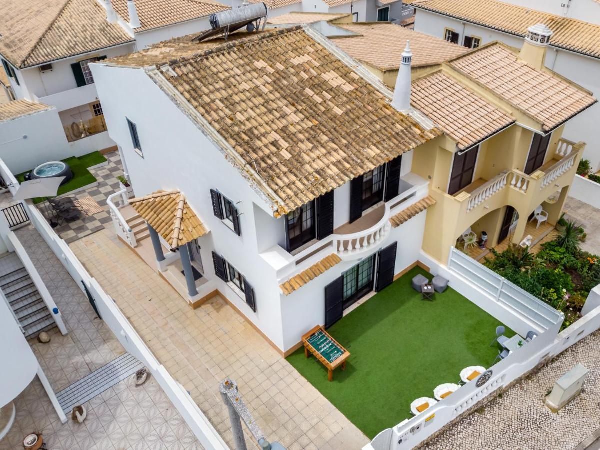 לאגוּ‏ש Best Guest Residence מראה חיצוני תמונה